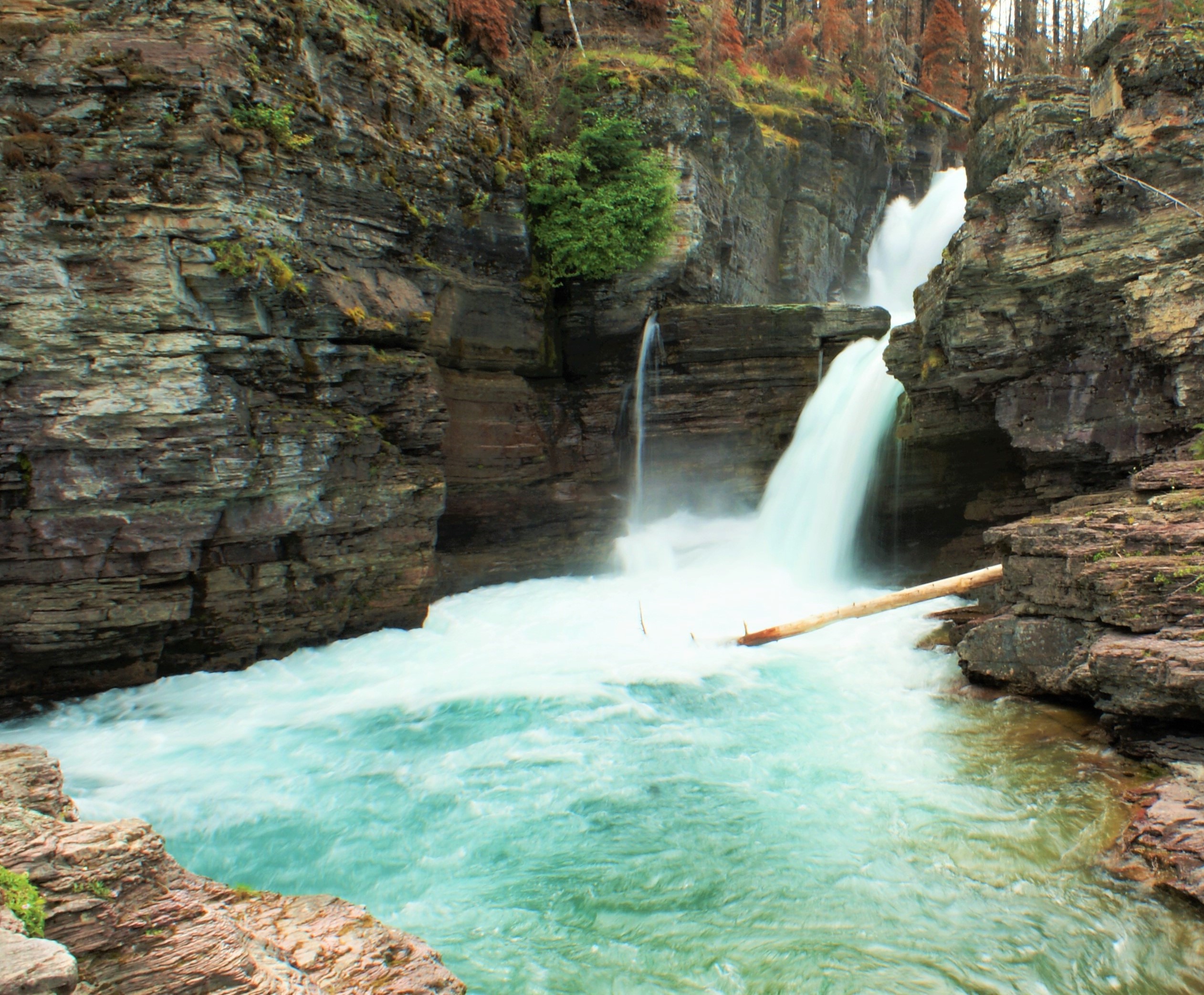 Waterfall, Montana